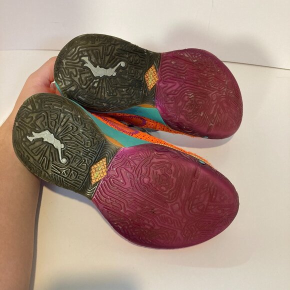 Nike Lebron XX 20 Orange Sneakers, Size 6Y DQ8651-800 - Picture 8 of 16